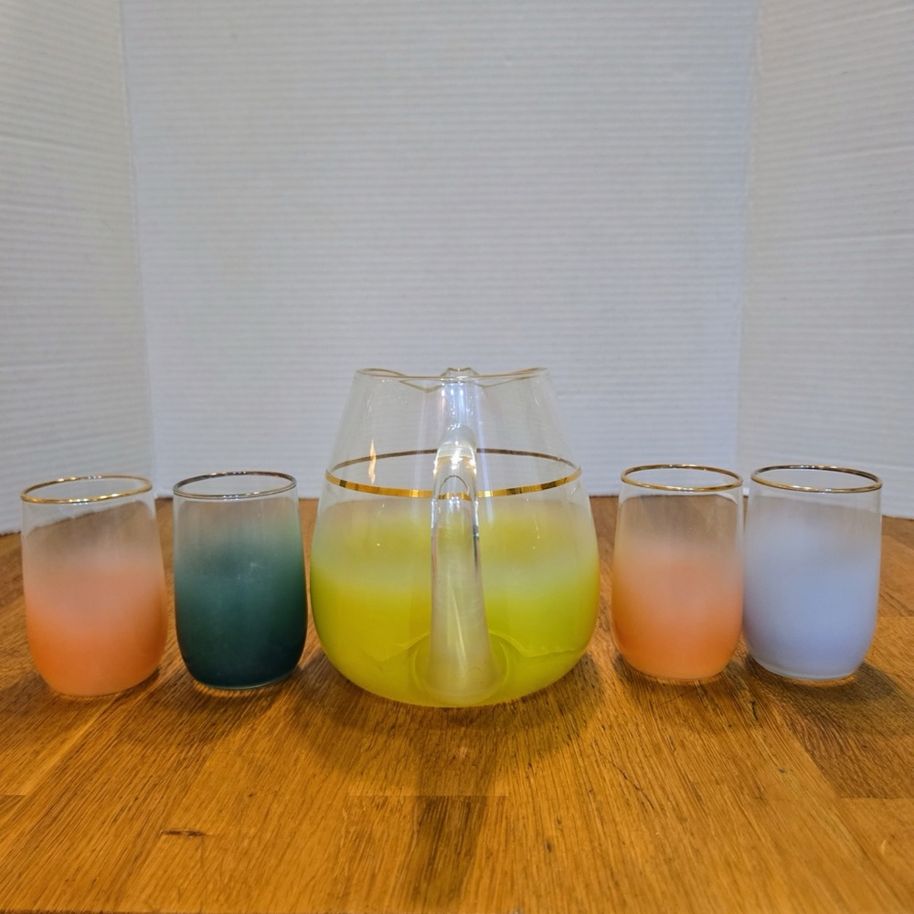 Vintage West Virginia Glass Blendo Glassware Set: Pitcher + 5 Gold Rim Tumblers - Picture 5 of 6